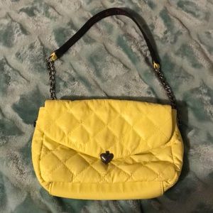 NWOT Vera Wang purse 🌼💕